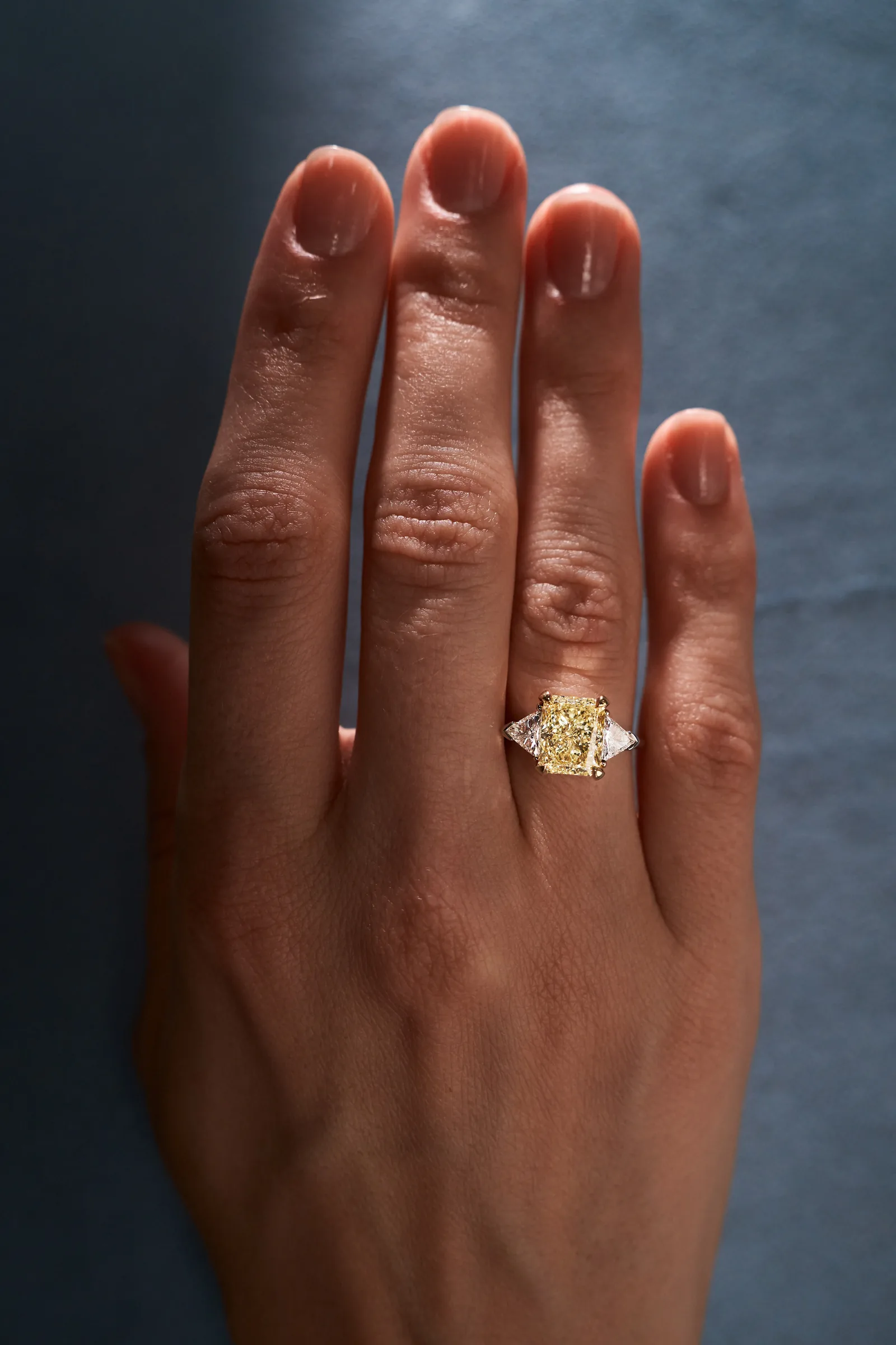 Ring 3.03 ct. Yellow diamond 3.03 ct. Colour W-X, clarity VS2 — 6
