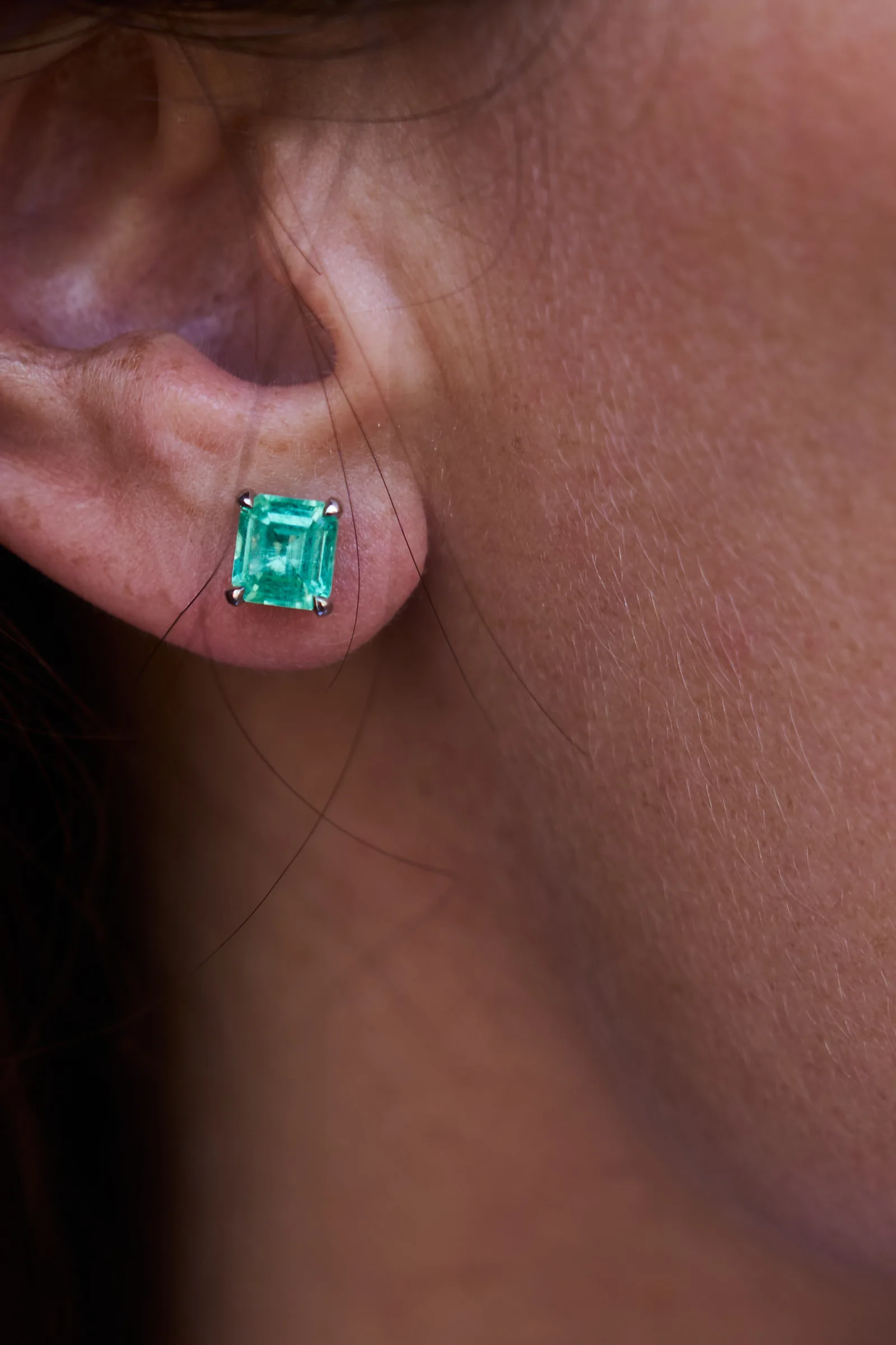 Stud earrings 1.14 + 1.06 ct. Emeralds 1.14 + 1.06 ct. Colour 5, Г2 (Russian grading) — 4