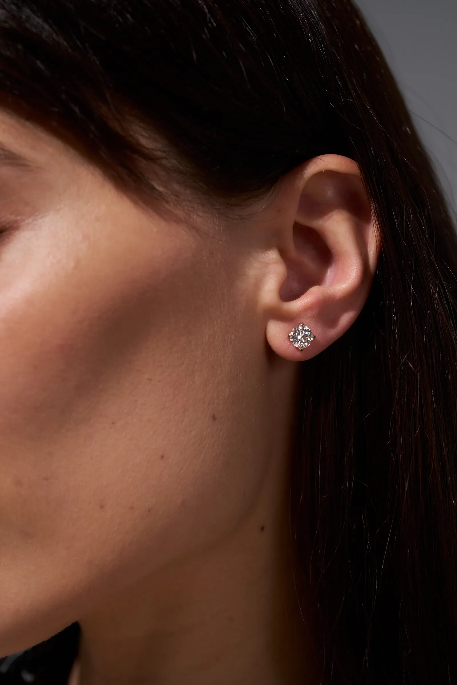 Stud earrings 1.04 + 1.00 ct. White diamonds 1.04 + 1.00 ct. Colour K, clarity VS1 — 4