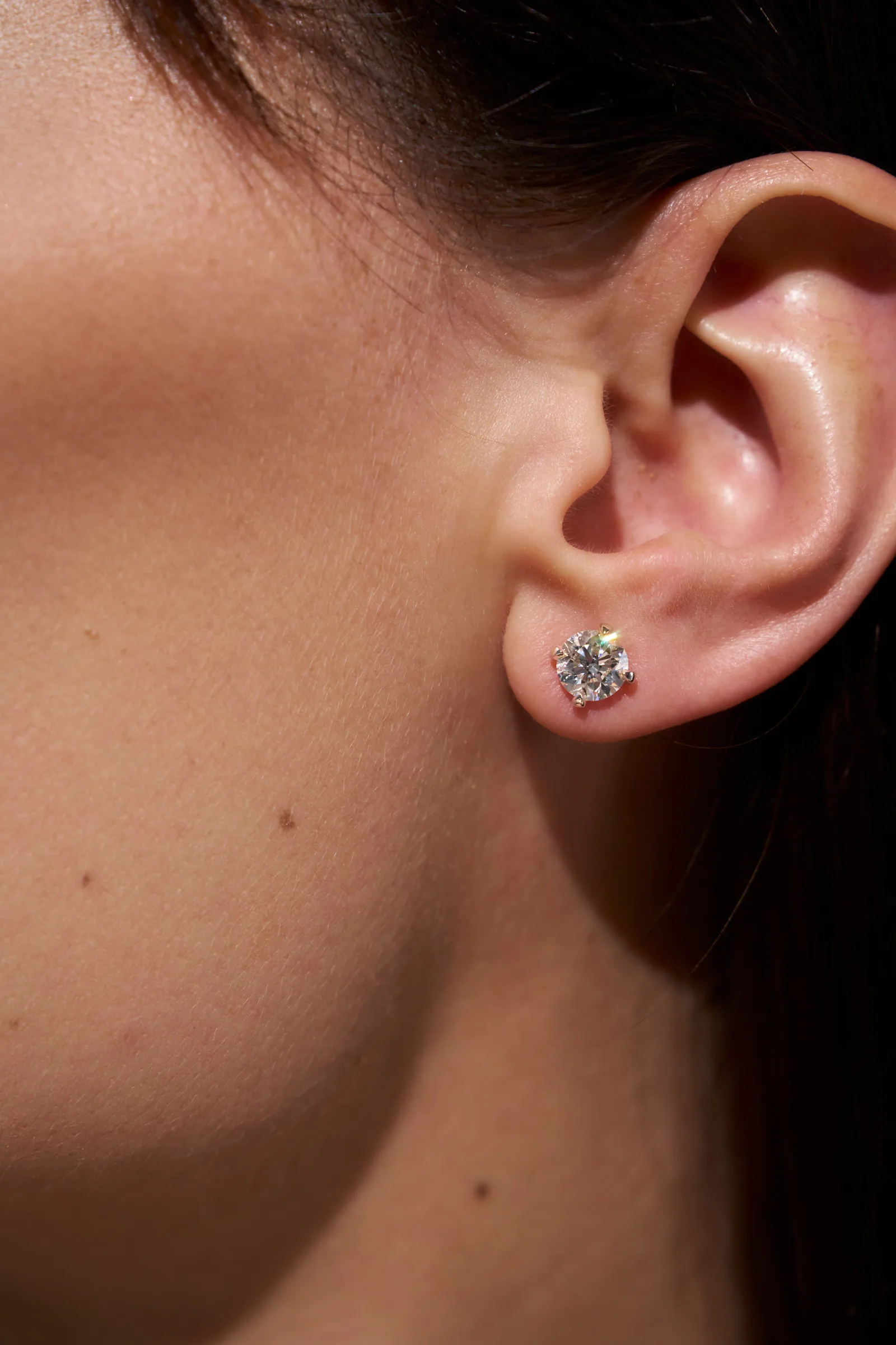Stud earrings 1.04 + 1.00 ct. White diamonds 1.04 + 1.00 ct. Colour K, clarity VS1 — 3