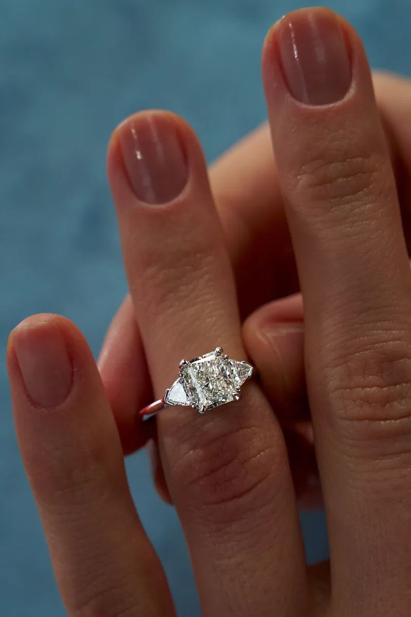 Ring 1.50 ct. White diamond 1.50 ct. Colour I, clarity VVS1