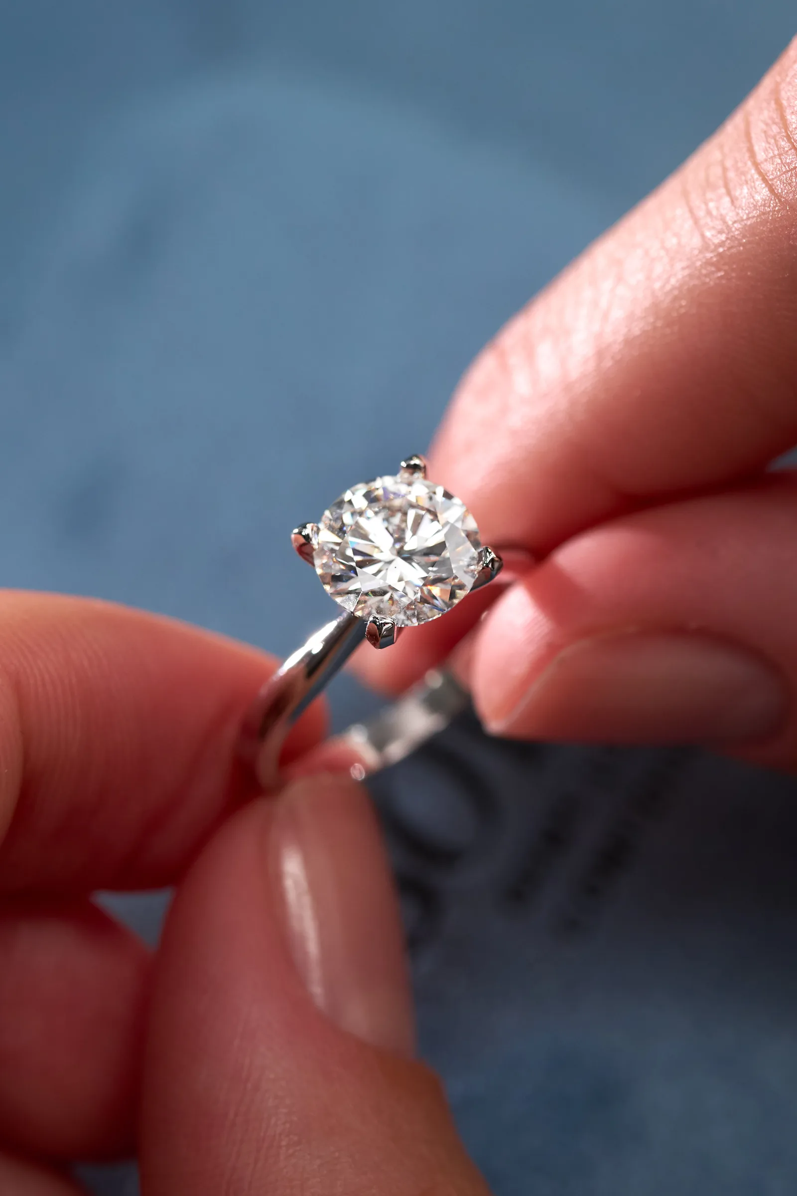 Ring 2.00 ct. White diamond 2.00 ct. Colour I, clarity VS2 — 4