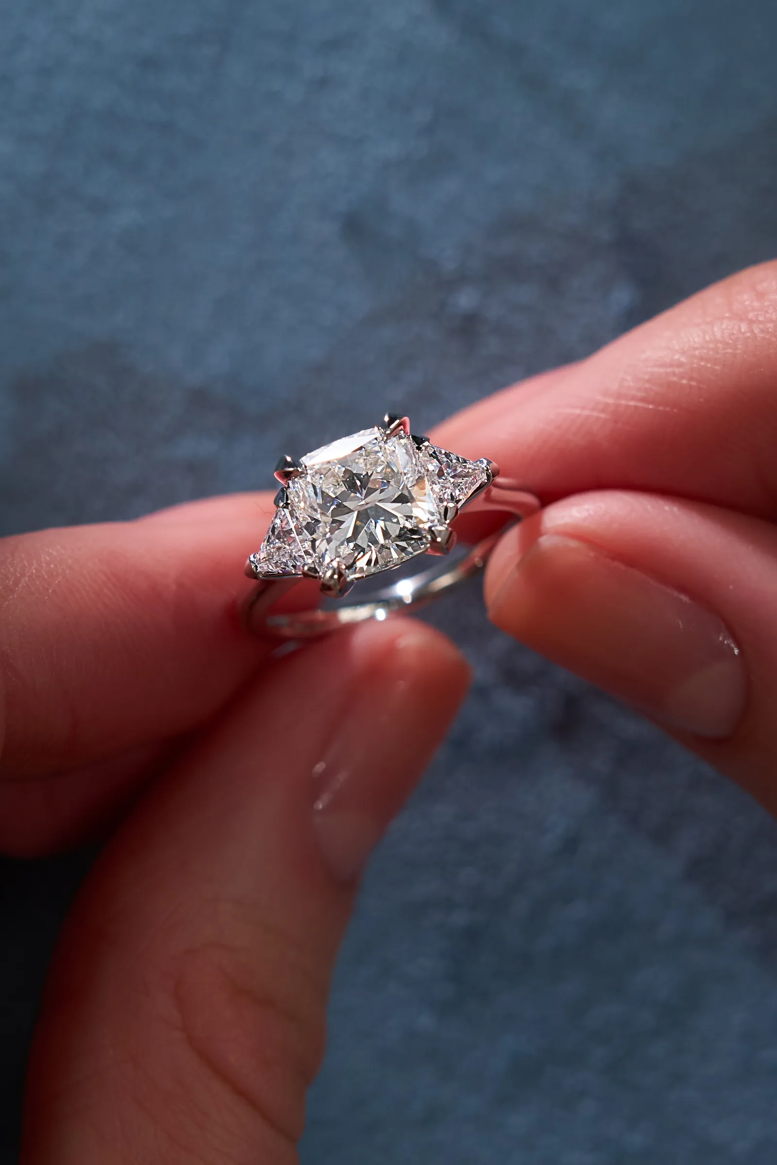 Ring 2.01 ct. White diamond 2.01 ct. Colour G, clarity VS1 — 4