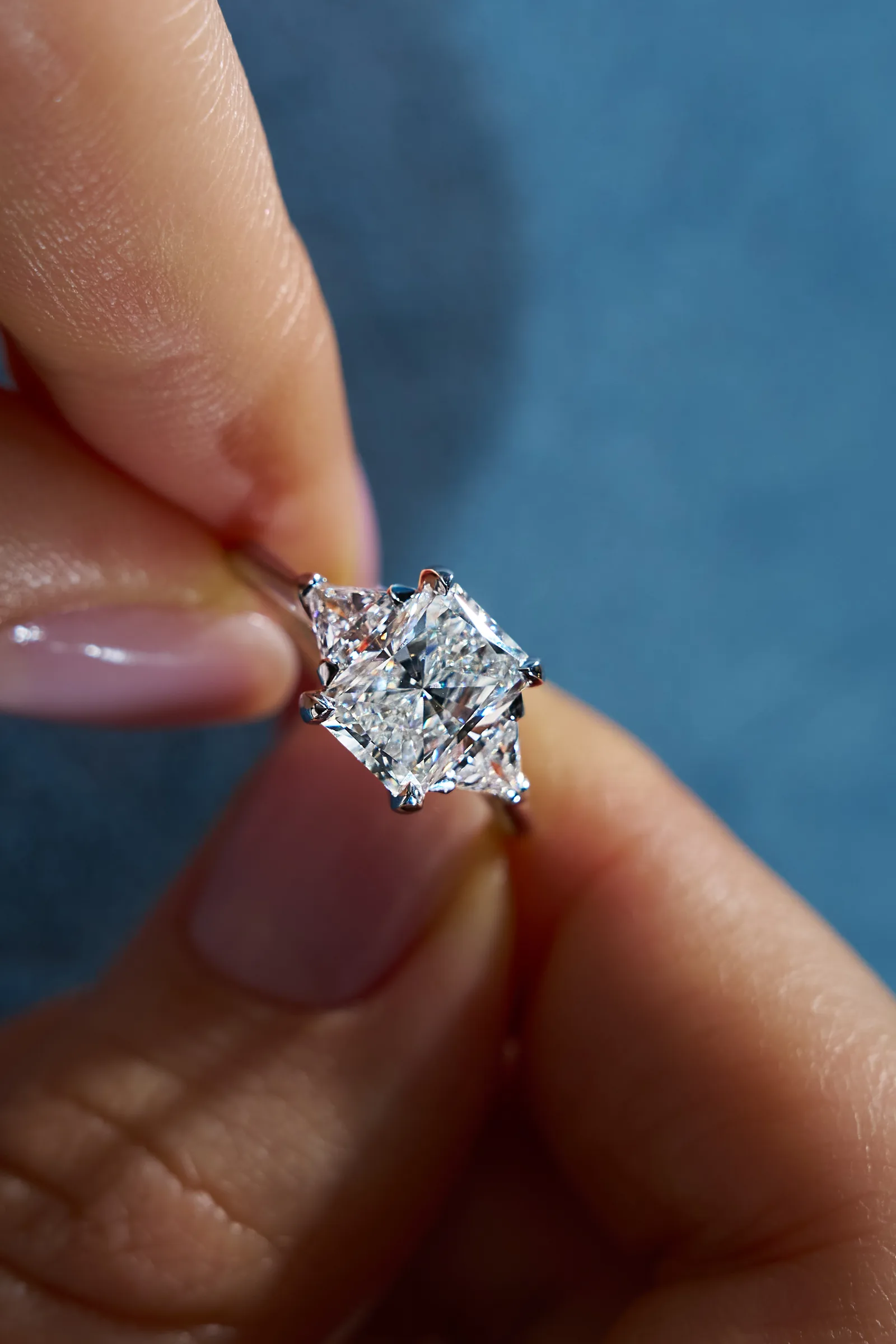 Ring 2.01 ct. White diamond 2.01 ct. Colour F, clarity VS1 — 4