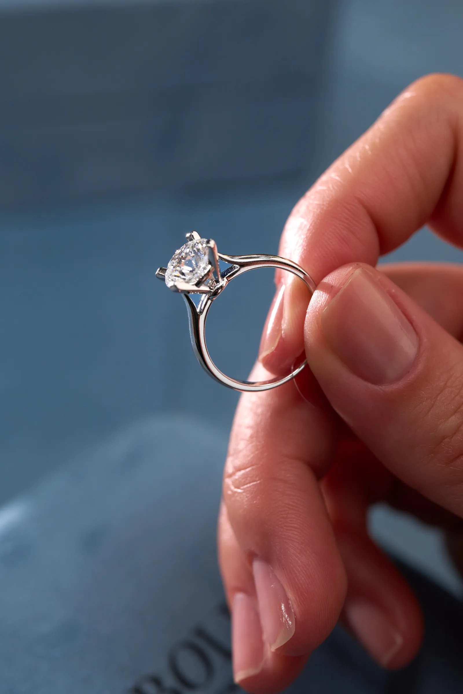 Ring 2.05 ct. White diamond 2.05 ct. Colour D, clarity VS1 — 8