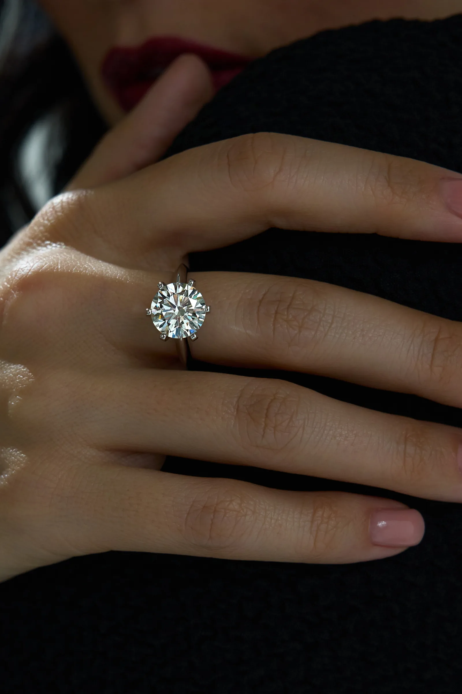 Ring 4.02 ct. White diamond 4.02 ct. Colour J, clarity VS2 — 6