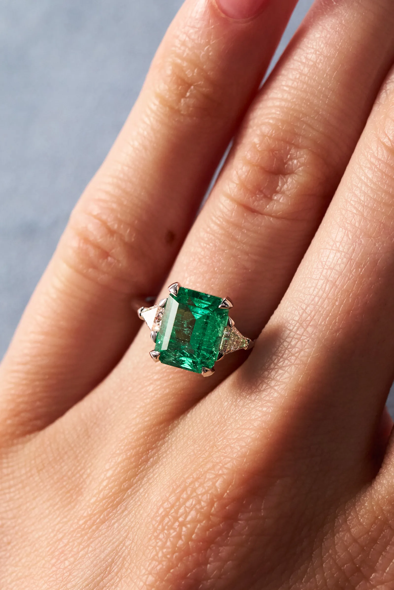 Ring 2.34 ct. Emerald 2.34 ct. Colour 4, Г2 (Russian grading) — 3