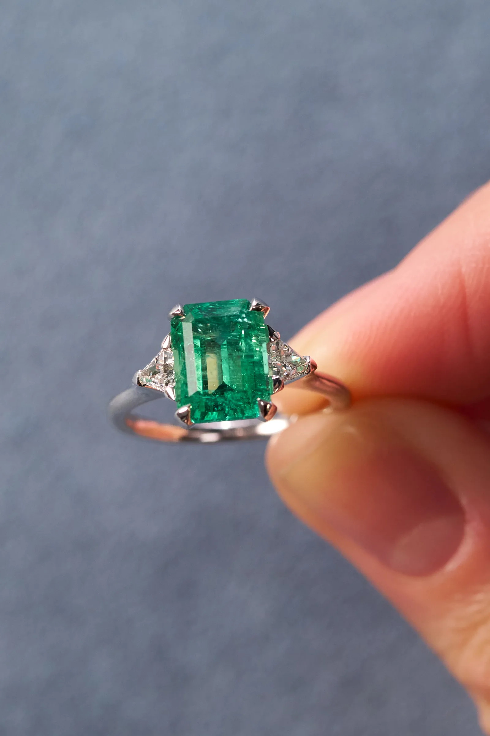 Ring 2.34 ct. Emerald 2.34 ct. Colour 4, Г2 (Russian grading) — 6