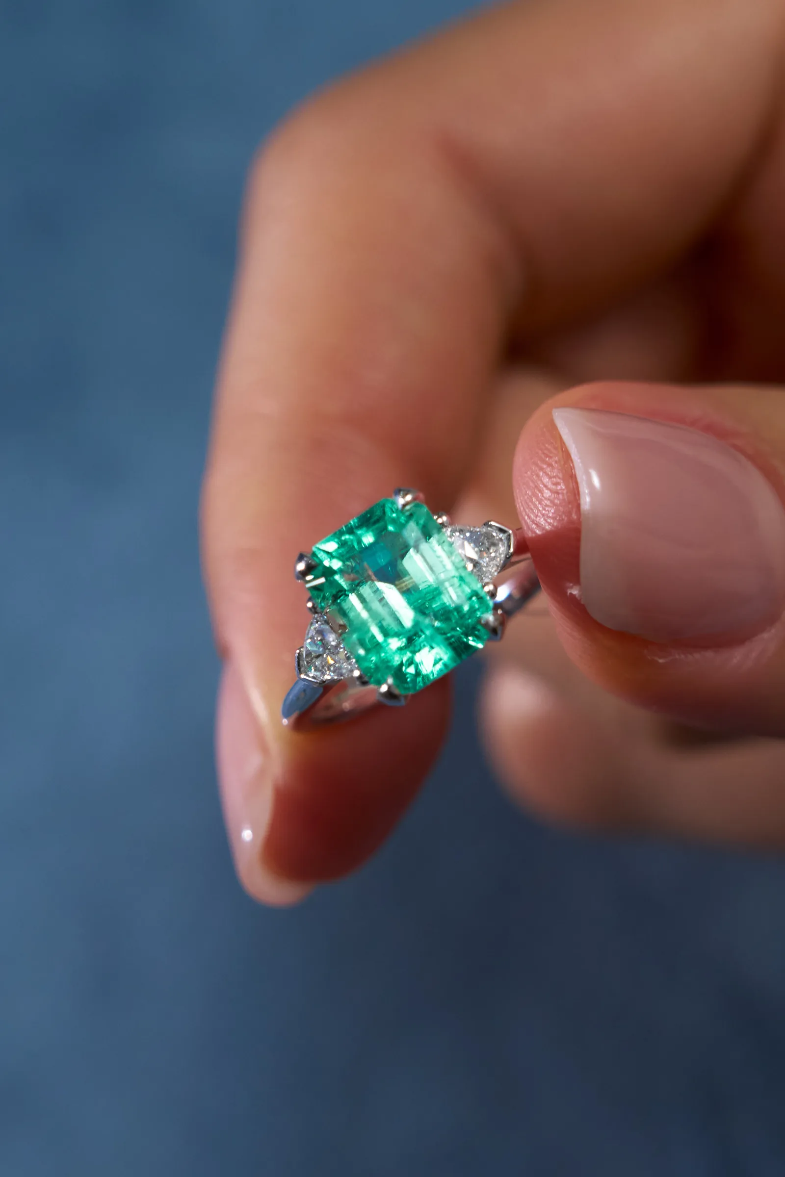 Ring 2.64 ct. Emerald 2.64 ct. Colour 5, Г2 (Russian grading) — 5