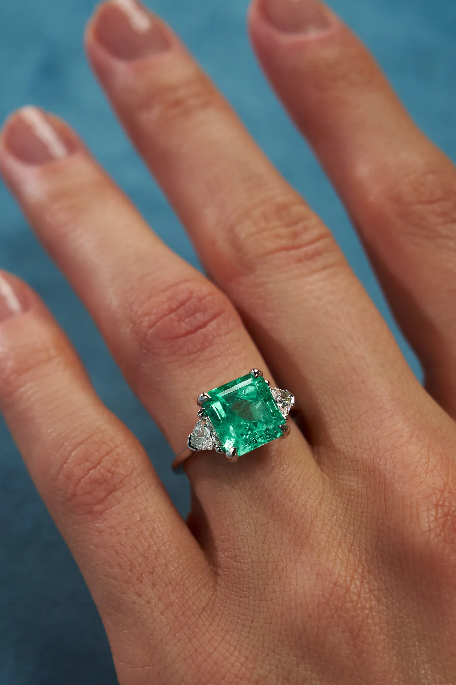 Ring 3.77 ct. Emerald 3.77 ct. Colour 4, Г3 (Russian grading) — 3