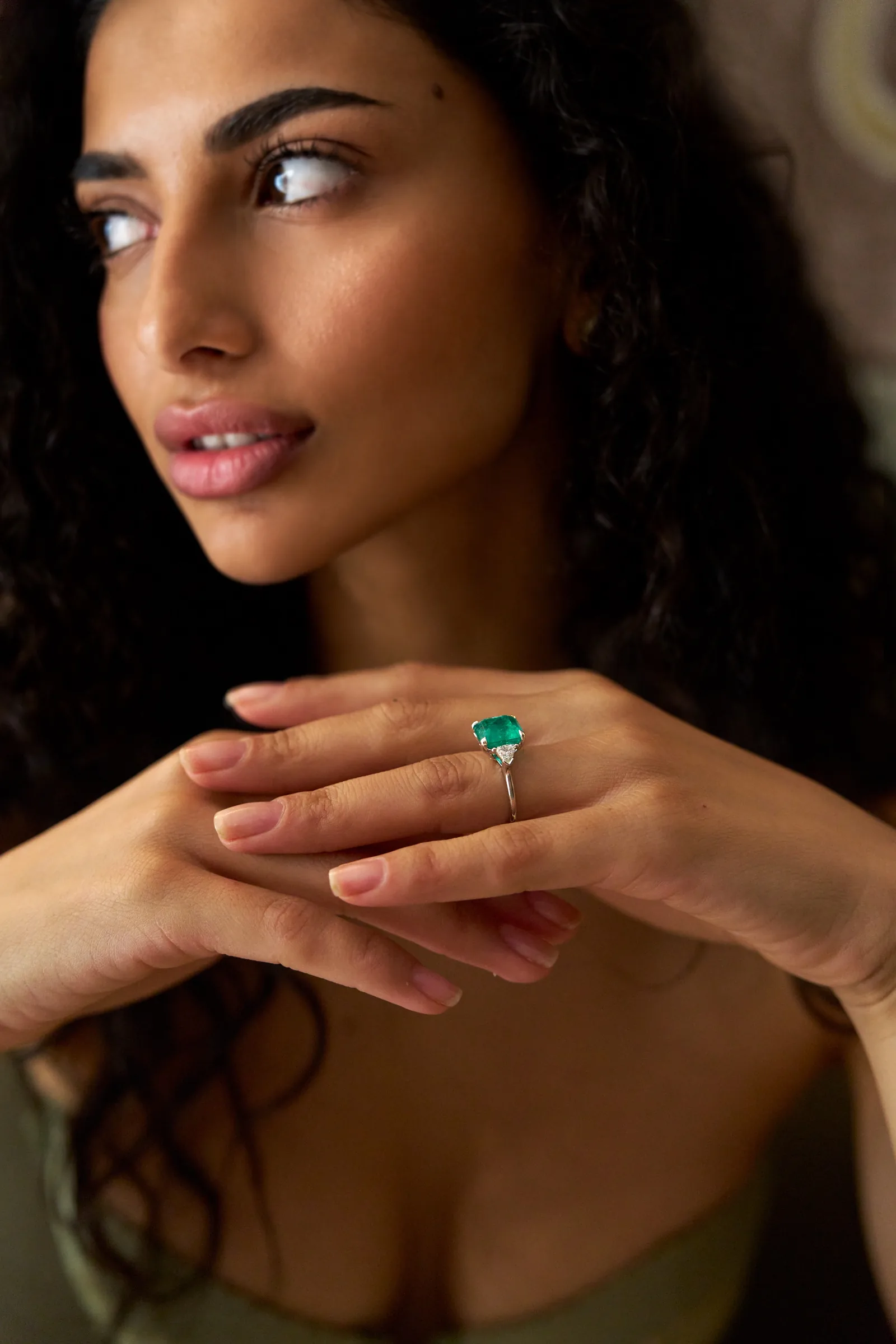 Ring 6.17 ct. Emerald 6.17 ct. Colour 3, Г3 (Russian grading) — 6