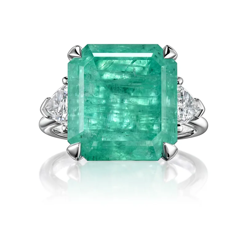 Ring 10.49 ct. Emerald 10.49 ct. Colour 5, Г3 (Russian grading)