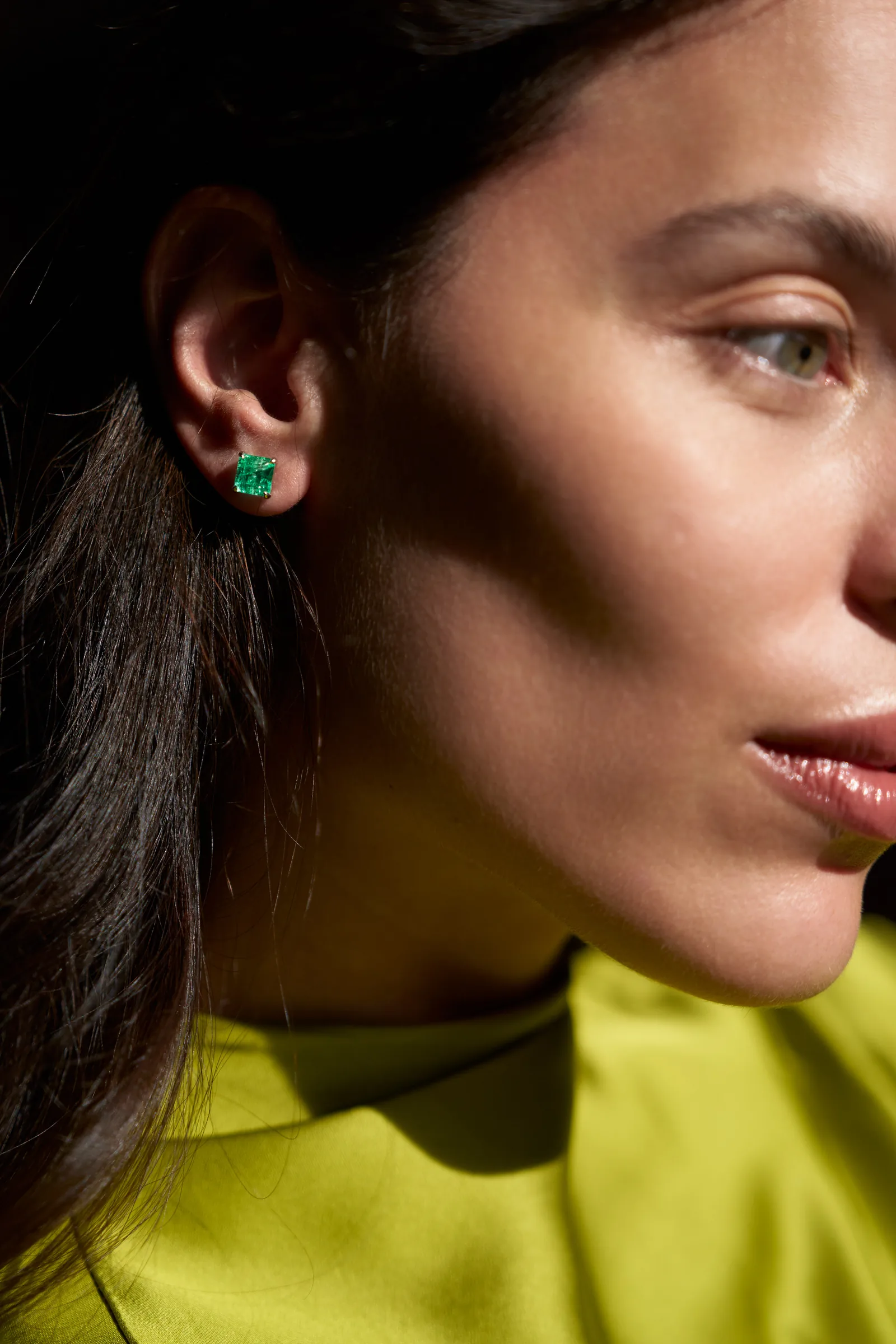 Stud earrings 1.90 + 1.82 ct. Emeralds 1.90 + 1.82 ct. Colour 4, Г3 / 4, Г2 (Russian grading) — 3