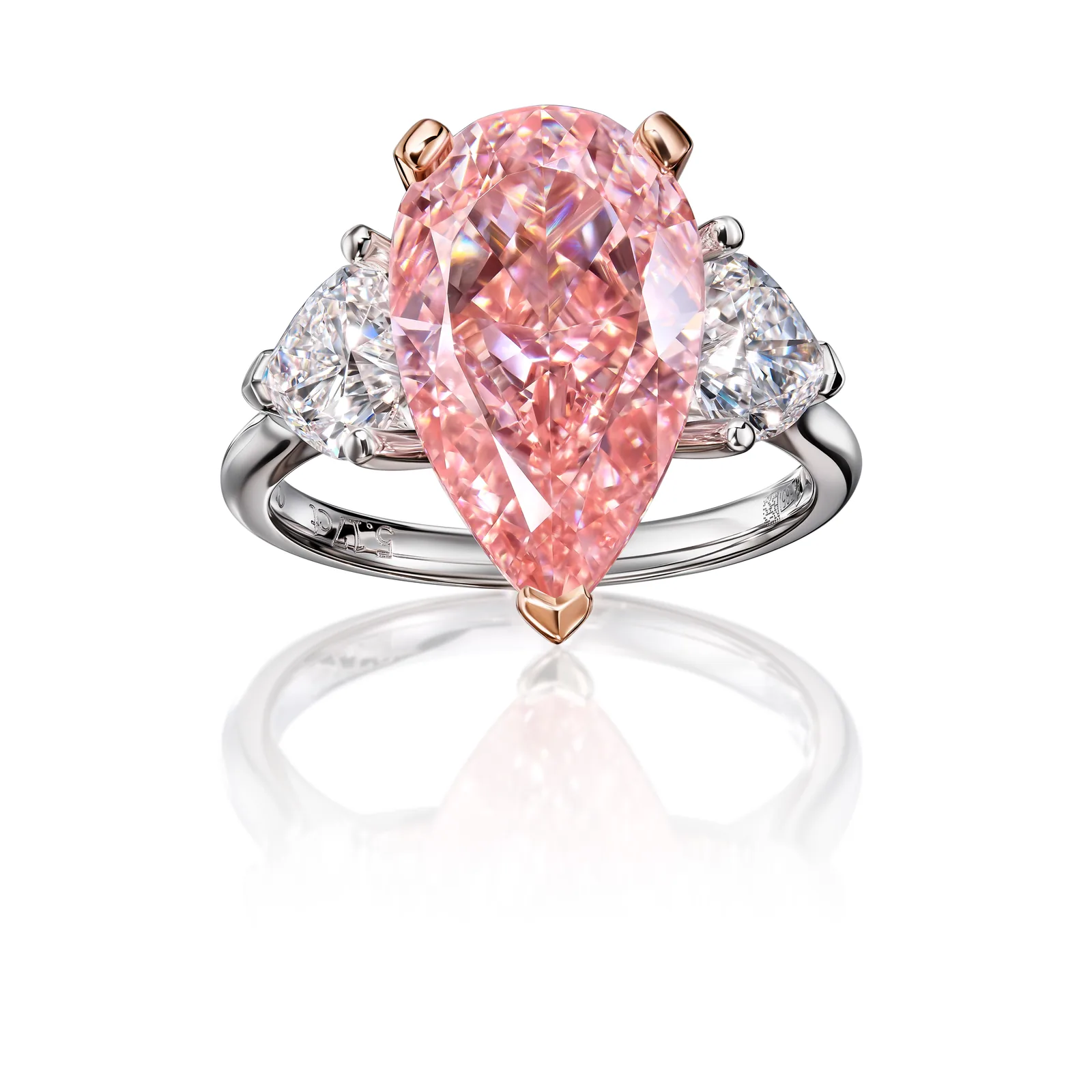 Ring 5.17 ct. Pink diamond 5.17 ct. Colour Fancy intense pink, clarity VS2