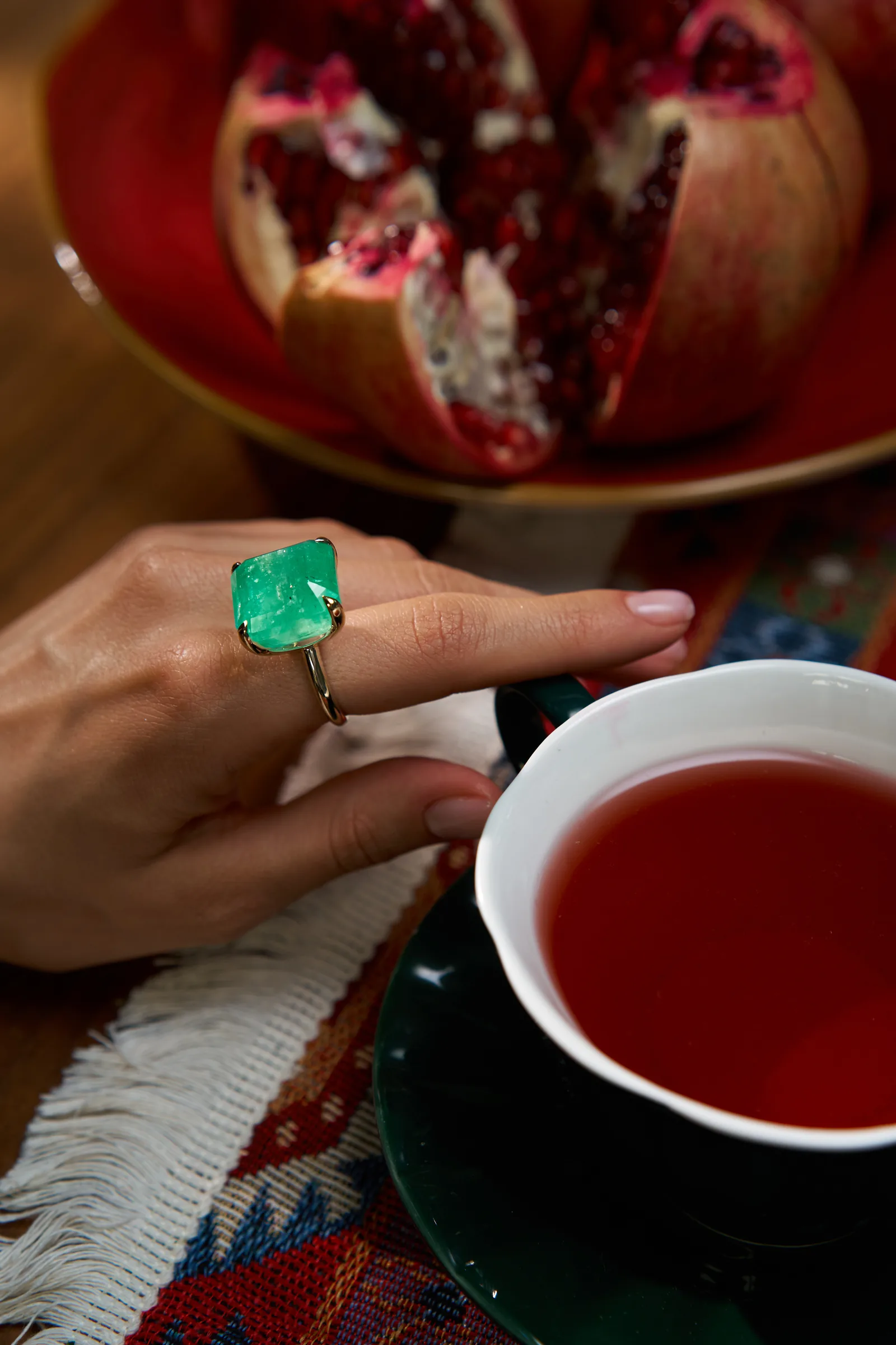 Ring 40.40 ct. Emerald 40.40 ct. 585 gold — 3