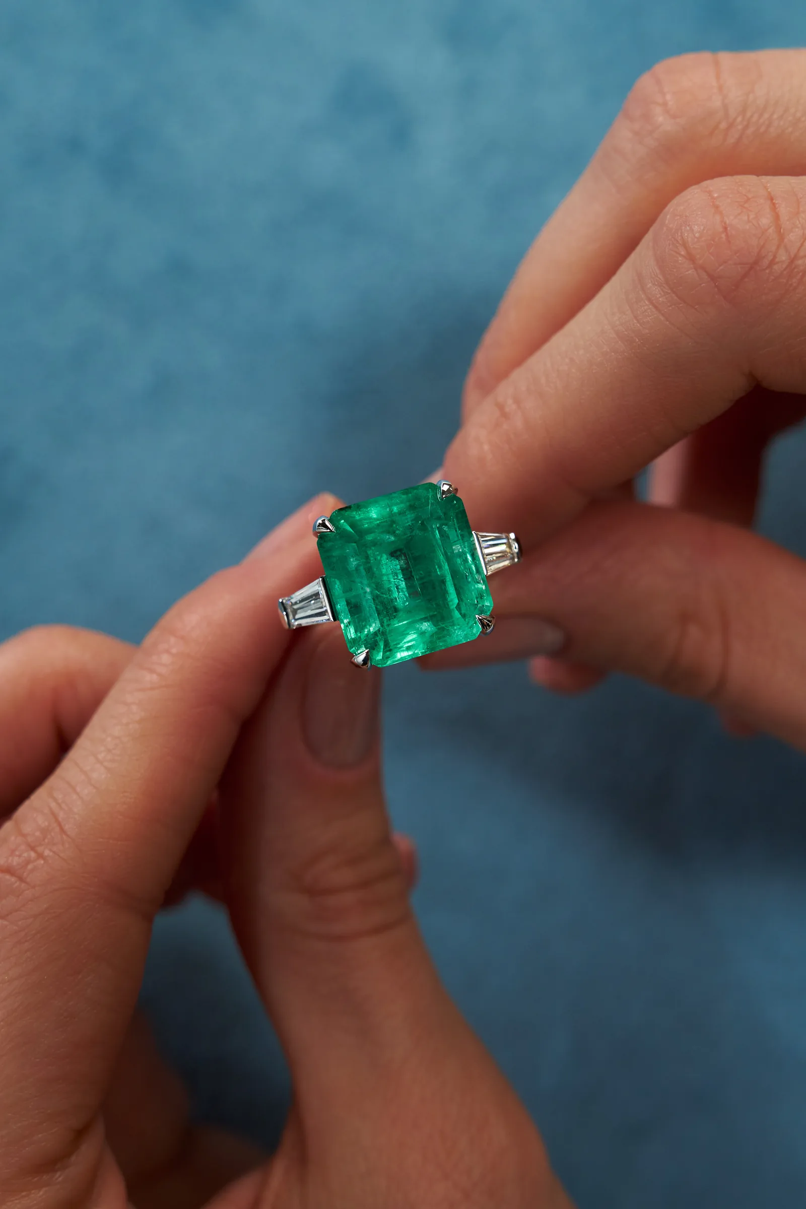 Ring 13.56 ct. Emerald 13.56 ct. GIA reports — 9