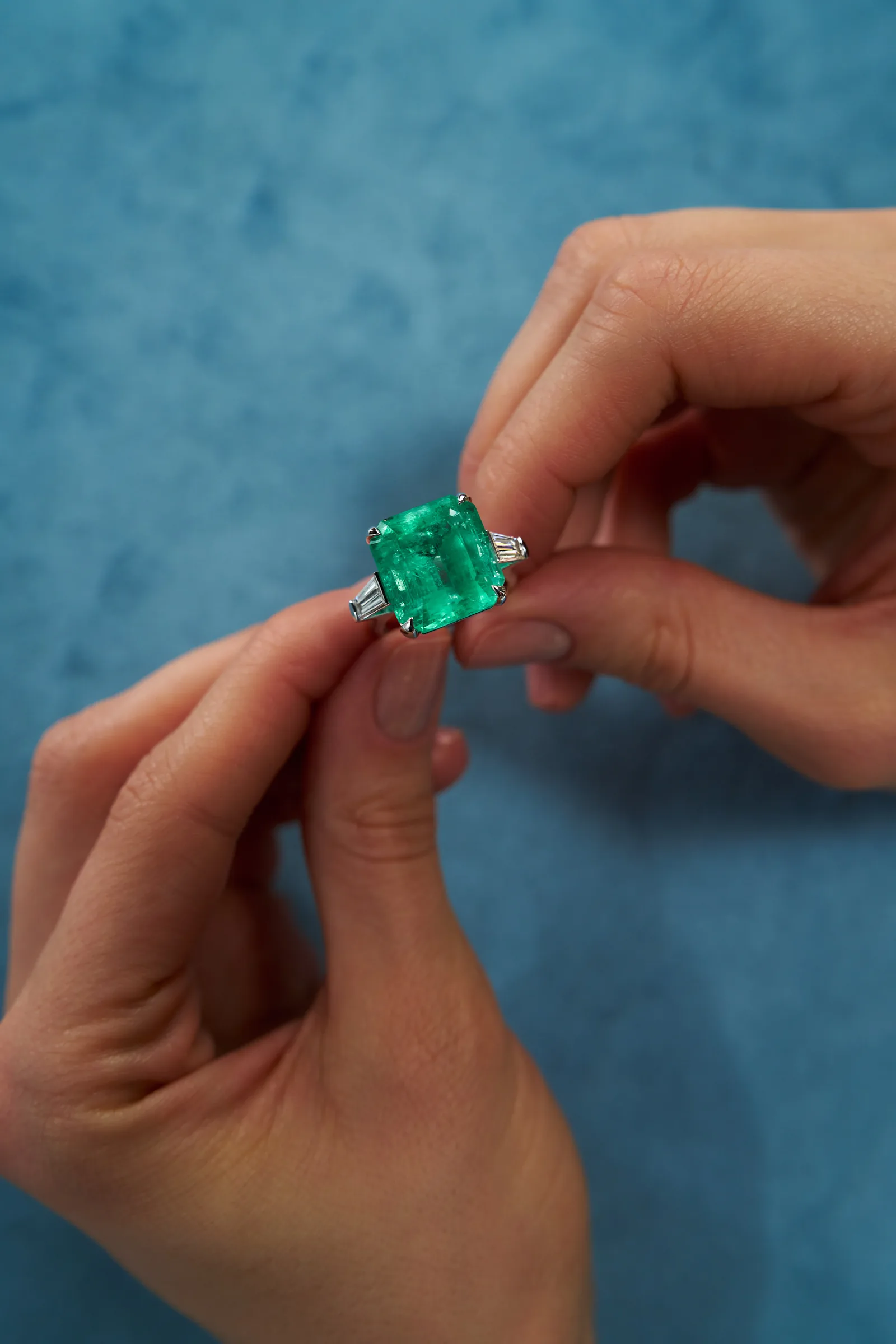 Ring 13.56 ct. Emerald 13.56 ct. GIA reports — 9