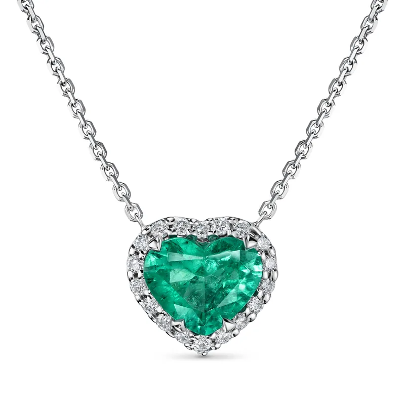 Necklace 0.93 ct. Emerald 0.93 ct. Colour 3, Г2 (Russian grading)