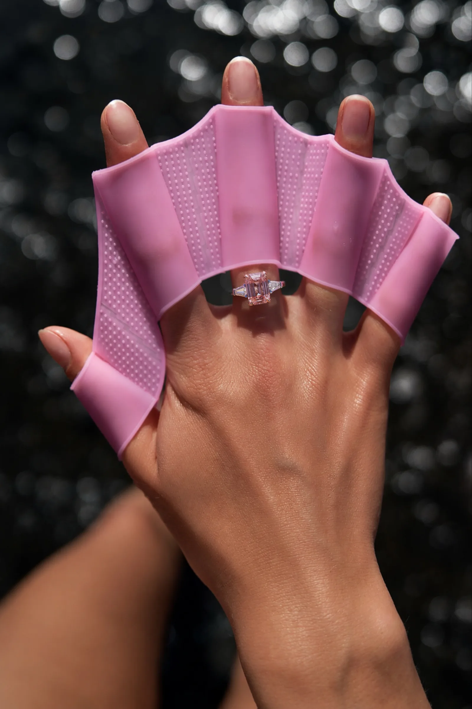Ring 3.05 ct. Pink diamond 3.05 ct. Colour Fancy intense pink, clarity VVS2 — 4