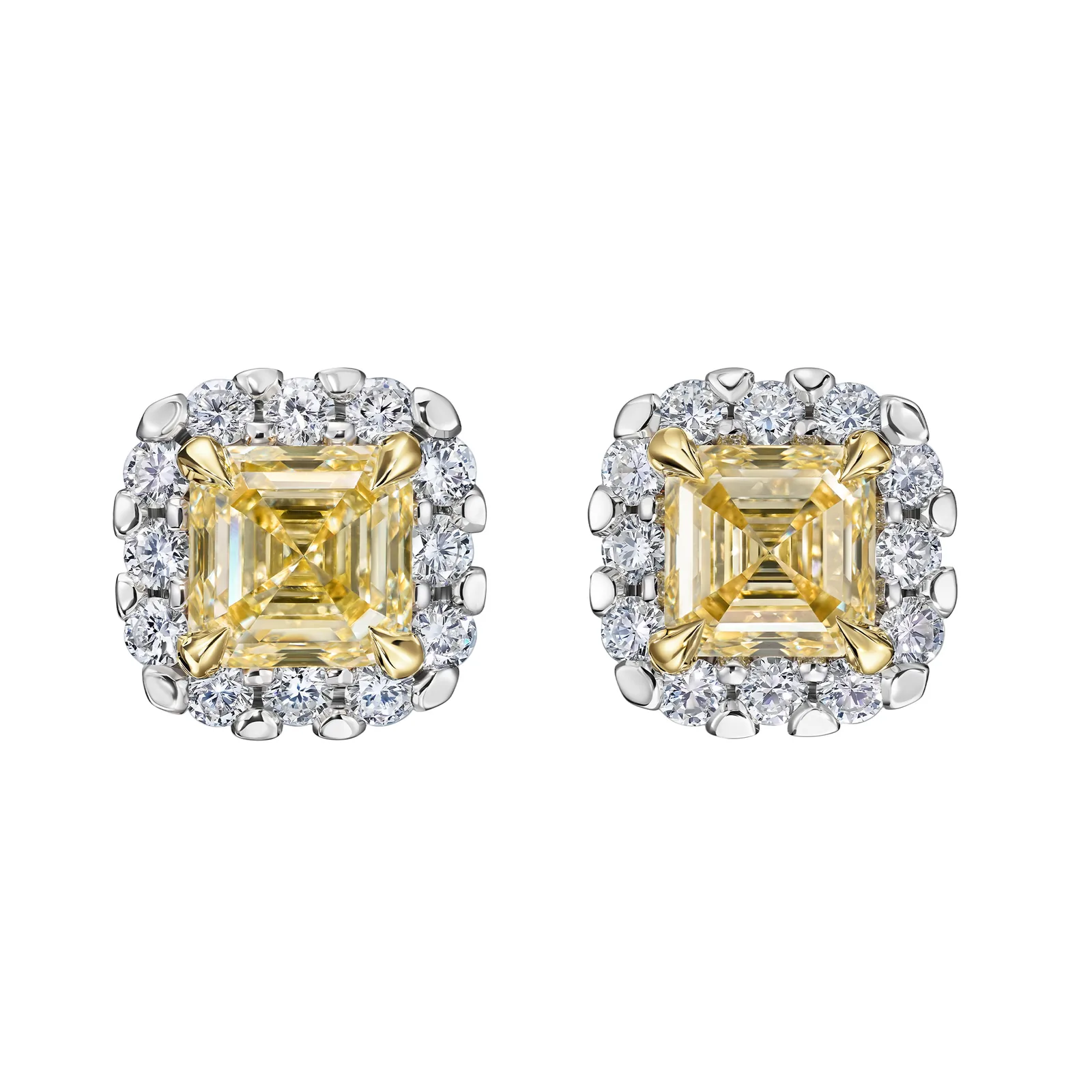 Stud earrings 1.17 + 1.05 ct. Yellow diamonds 1.17 + 1.05 ct. Colour Fancy light yellow, clarity VS1 / VVS1